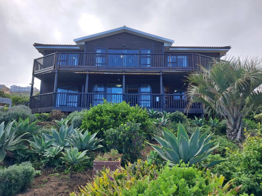 4 Bedroom Property for Sale in Dana Bay Western Cape